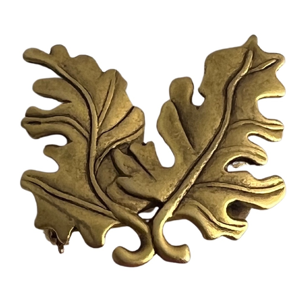 Vintage Danecraft Double Oakleaf Gold Tone Brooch